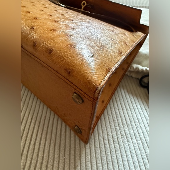 Hermes Cognac Ostrich Leather Kelly 32 - Picture 10 of 16